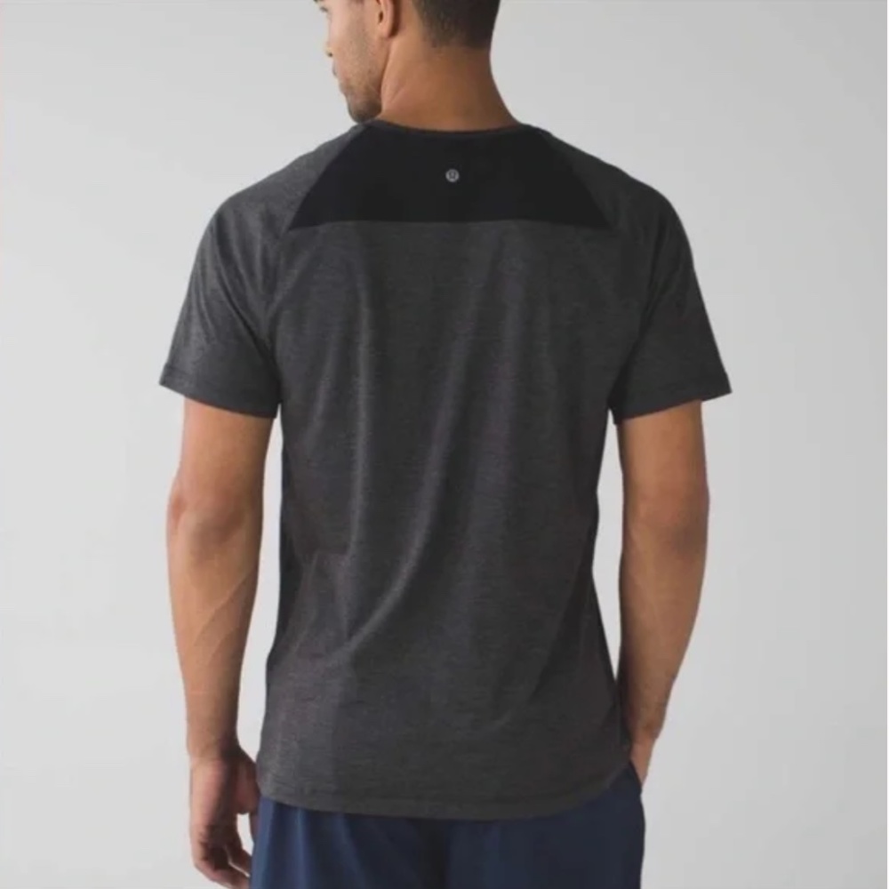 Lululemon The Driver Stripe Black Short Sleeve Tee